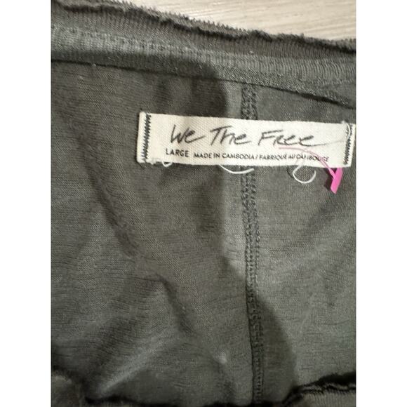 5 for $15 We the Free Olive Green Ruffle Sleeve Modal Blend Top M - Picture 3 of 6